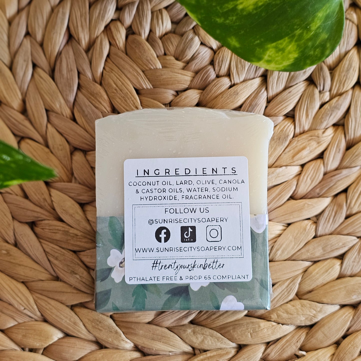 Gardenia & Linen- Handmade Bar Soap